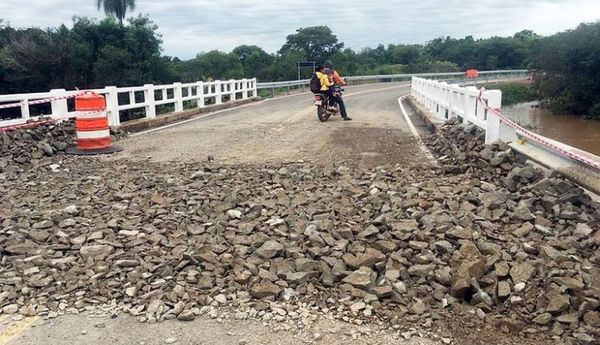 Temporal desvela deficiente obra vial inaugurada hace tres semanas