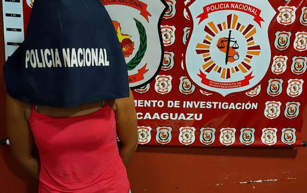 Detienen a mujer que habría robado dos comercios en Coronel Oviedo - Noticiero Paraguay