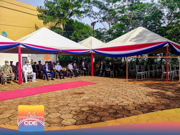 Le hicieron el VACIO al intendente en acto cívico por ANIVERSARIO de CDE