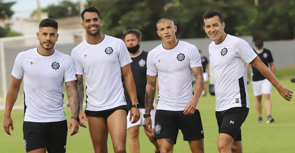 Olimpia tiene el equipo casi listo, con varios nombres nuevos