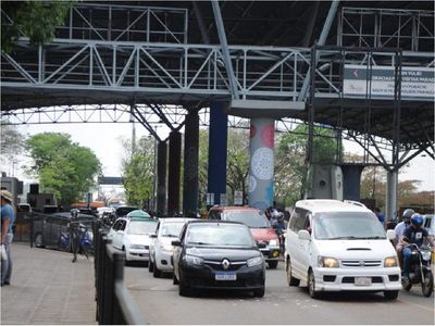 CDE se reactiva en un 40% a cinco meses de la reapertura del puente