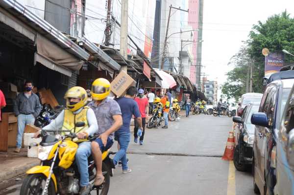 Estiman que solo el 40% de comercio de Ciudad del Este logró reactivarse