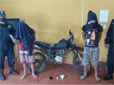 Cae supuesta pareja de motochorros en Coronel Oviedo