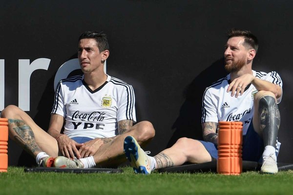 ¿Messi al PSG?: Di María asegura que 'hay muchas posibilidades'