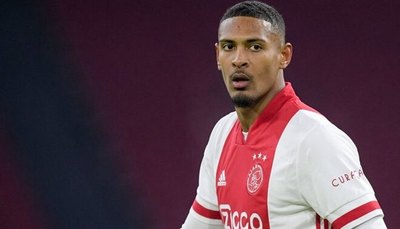 El Ajax olvidó inscribir en la Europa League a su fichaje más caro