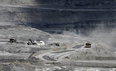 Prodeco, filial de Glencore, abandona la explotación de carbón en Colombia - MarketData