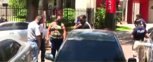 Detienen a policías por supuesta extorsión en Brigada Central de la Policía - Nacionales - ABC Color