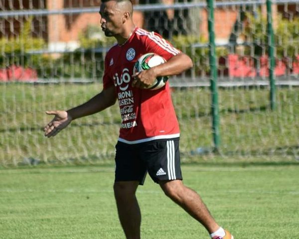 NACIONAL DE FRANCO SE ABRE CAMINO COMO POTENCIAL CANTERA DE JUVENILES