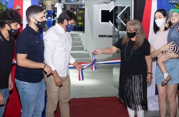 Kyrios desembarca en Luque con la tienda más grande del país