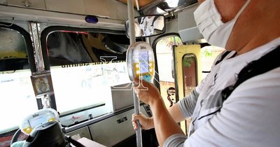 La Nación / Pasaje electrónico: usuarios pueden validar sus tarjetas en todos los buses