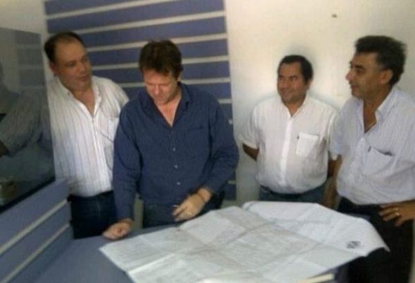 Senador Abel González, exgobernador y concejal departamental desacatan orden judicial en PJC