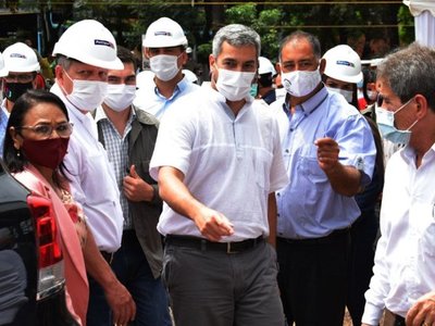 El presidente pidió a cañicultores salir a la calle a defenderle