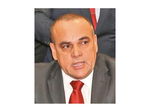“Usurpan el mote de sociedad civil”, dicen