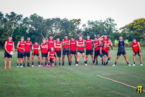 Guaraní se presenta en el Apertura con 8 canteranos como titulares