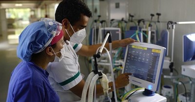 La Nación / Médicos podrán inscribirse desde el miércoles para vacunarse contra el COVID-19