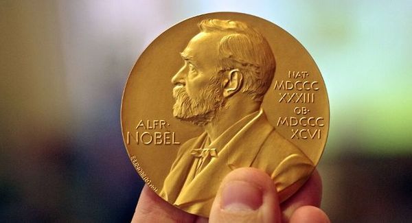 Proponen nominar al Nobel a los creadores de las vacunas rusas contra el covid-19 | .::Agencia IP::.