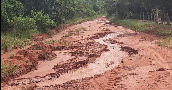 Altos: Productores frutihortícolas piden urgente reparación de caminos