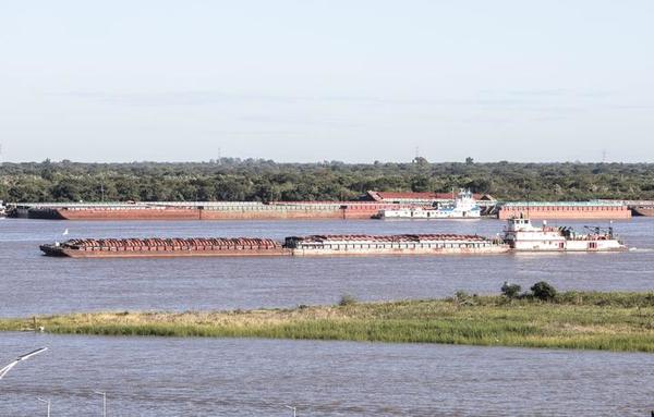 Barcazas navegan con normalidad tras crecida de los ríos