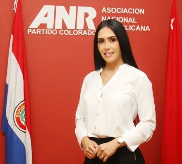 Rossana Barrios incursiona en la política como candidata a concejal de San Lorenzo