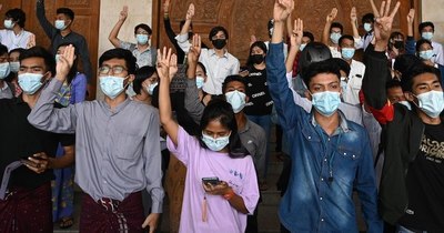 La Nación / Protestas y arrestos siguen en aumento