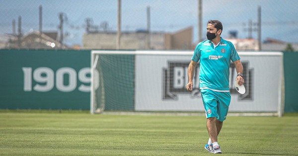 La Nación / Valdeci va a Brasil