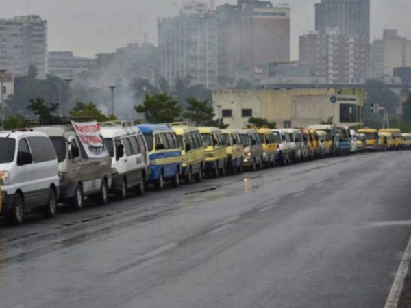 Transportes escolares piden ampliar cupos
