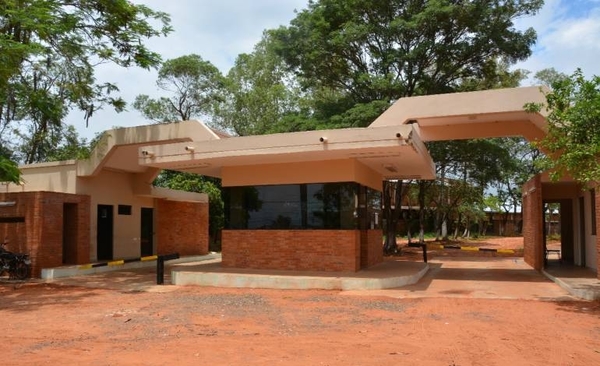 HOY / Intervienen Centro Educativo por fuga de tres internos y destituyen al director
