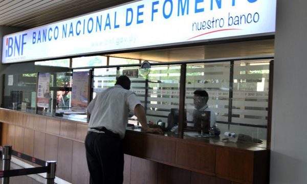 Banco estatal debuta en mercados internacionales
