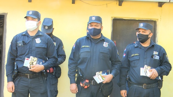 Entregan material de apoyo y mensaje de aliento a agentes policiales de Lambaré