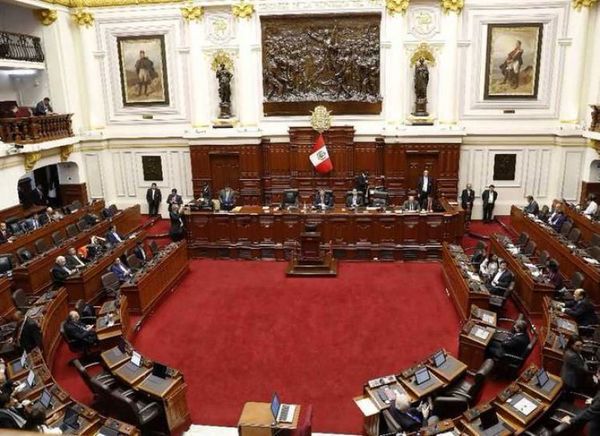 Perú aprueba la eliminación de inmunidad parlamentaria