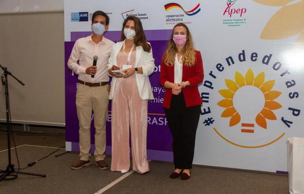 Lanzan proyecto para mujeres emprendedoras