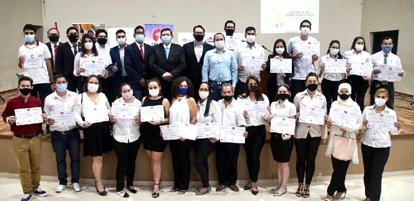 Microempresarios del Este fueron capacitados en inclusión financiera | .::Agencia IP::.