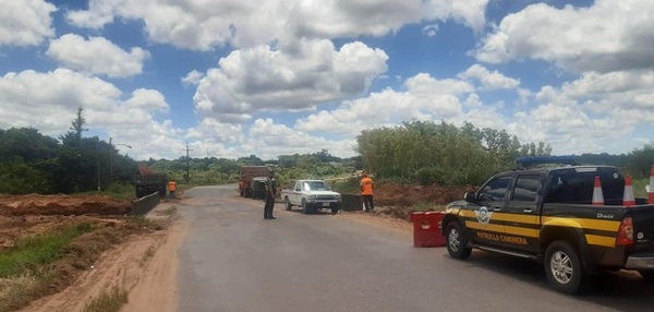 Caminera apoya en todos los frentes donde se ejecutan trabajos de emergencia vial | .::Agencia IP::.