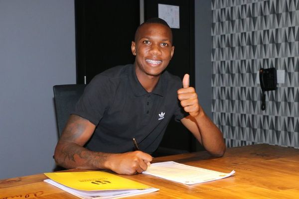 Oficial: Guillermo Tegüé es refuerzo de Guaraní - Guaraní - ABC Color