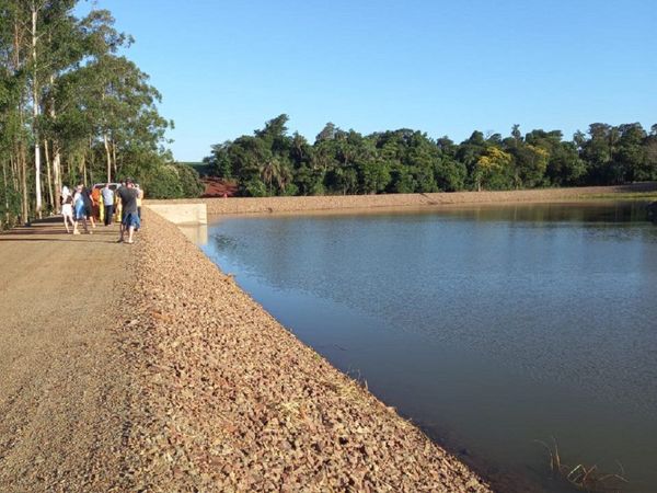 Joven de 19 años desaparece en una pileta criadero de peces