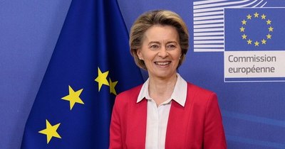 La Nación / Comisión Europea rechaza críticas sobre plan de vacunación