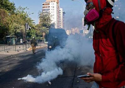 Chile: Continúan los disturbios en Chile tras la muerte de un artista a manos de un Carabinero | Ñanduti
