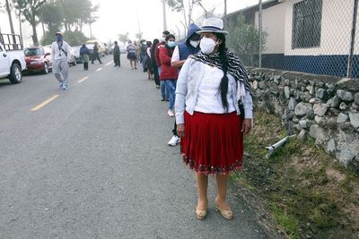 Ecuador elige presidente en medio de pandemia - Mundo - ABC Color