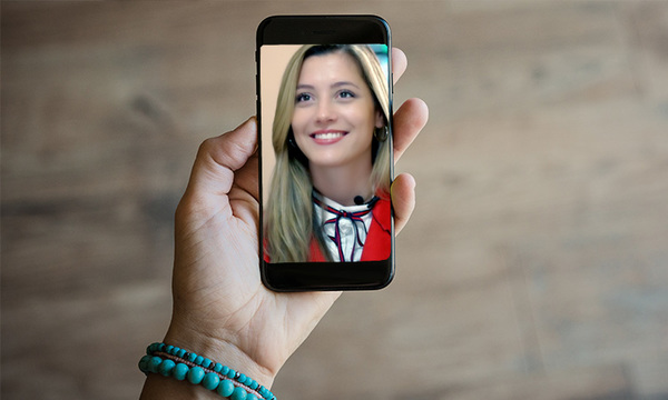 Giselle Dietze te cuenta los últimos lanzamientos videos clip de la plataforma VEVO. | OnLivePy