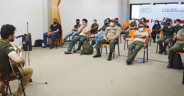 La Nación / Día Nacional del Guardaparque: homenajean a los que custodian recursos naturales