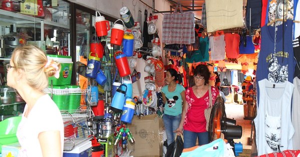 La Nación / Hacienda presentará mañana su plan alternativo a la ley de subsidio a comerciantes