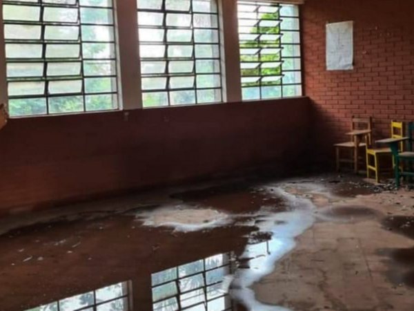 Escuelas en deplorable estado a menos de un mes del inicio de clases