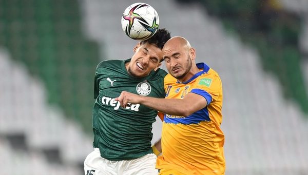 González gana el duelo a Gómez y Tigres es finalista del Mundial de Clubes