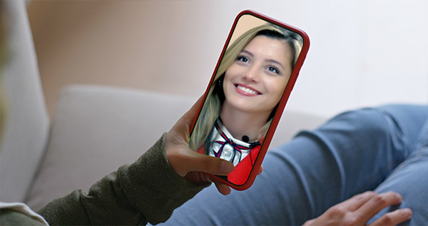 Selena Gómez, Maluma y Cnco son los últimos videoclip de la plataforma VEVO Latino, Giselle Dietze te mantiene informado. | OnLivePy