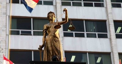 La Nación / Confirman primer fallecimiento de jueza por COVID-19