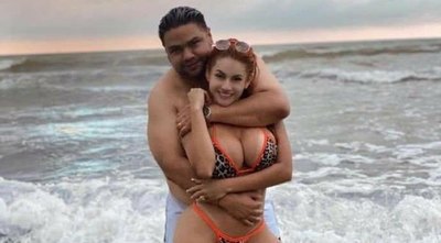 Crónica / “Barbie” paraguaya fue tongueada