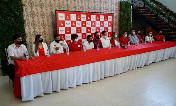 Paredes presentó pre-candidatos a concejales en Minga Guazú