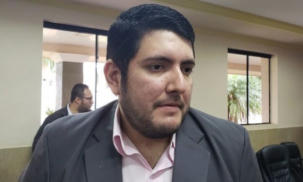 Concejal detenido por supuestamente golpear a su pareja - Noticiero Paraguay