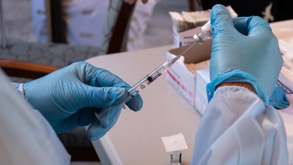 COVID-19: Salud habilitará 63 vacunatorios en todo el país