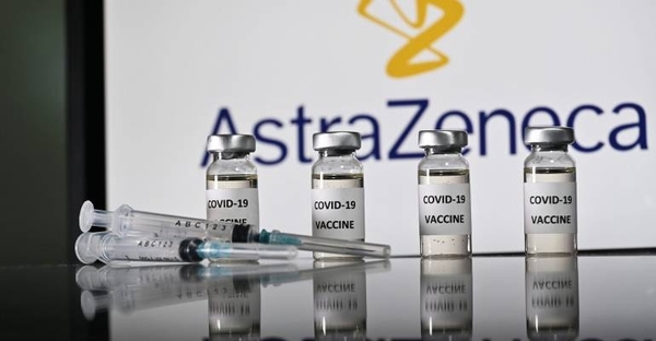 HOY / Sudáfrica suspende programa de vacunación que comenzaría con dosis de AstraZeneca